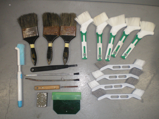 ハケ・ブラシ・ラスター・三枚刃など